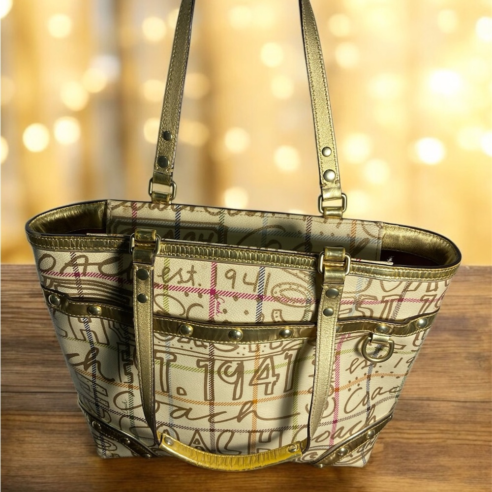 Coach Signature Heritage Tallersall graffiti Gold and Cream Tote Bag